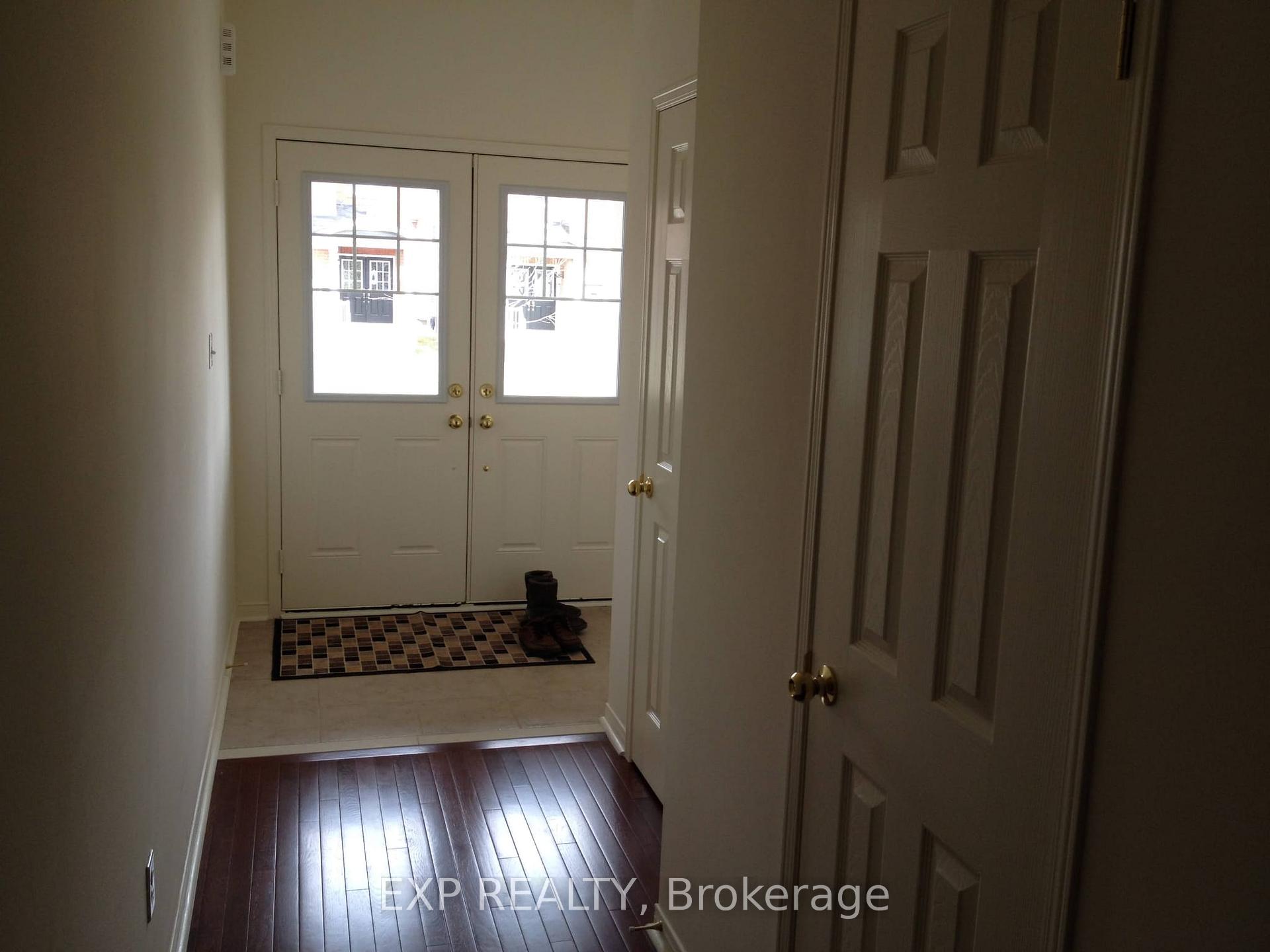Photo 3 of 247 Checkerberry Crescent, Brampton, Sandringham-Wellington — HOMEH