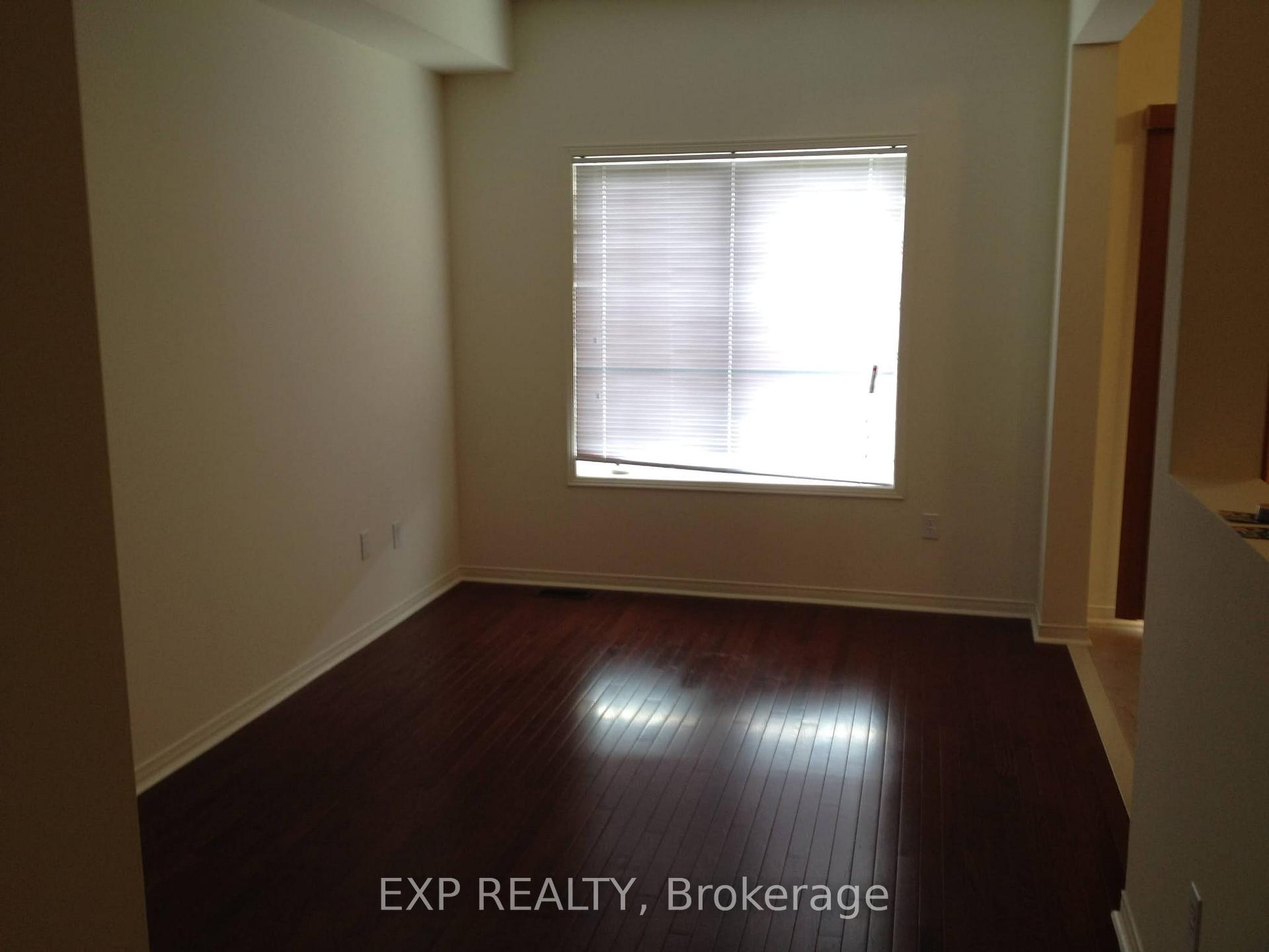 Photo 8 of 247 Checkerberry Crescent, Brampton, Sandringham-Wellington — HOMEH