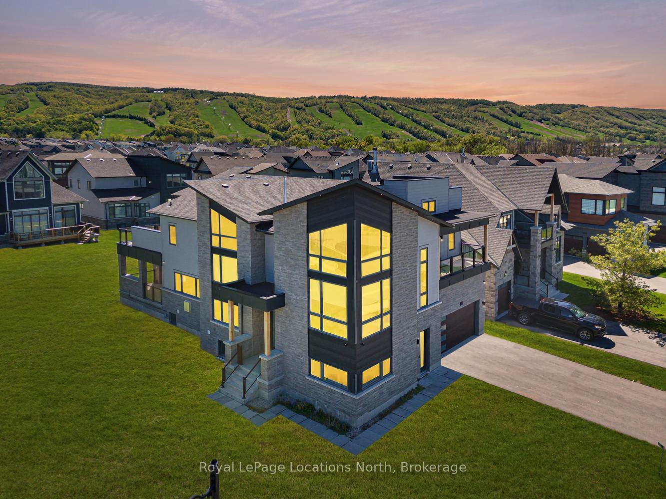 Photo 1 of 117 Cattail Crescent, Blue Mountains — HOMEH