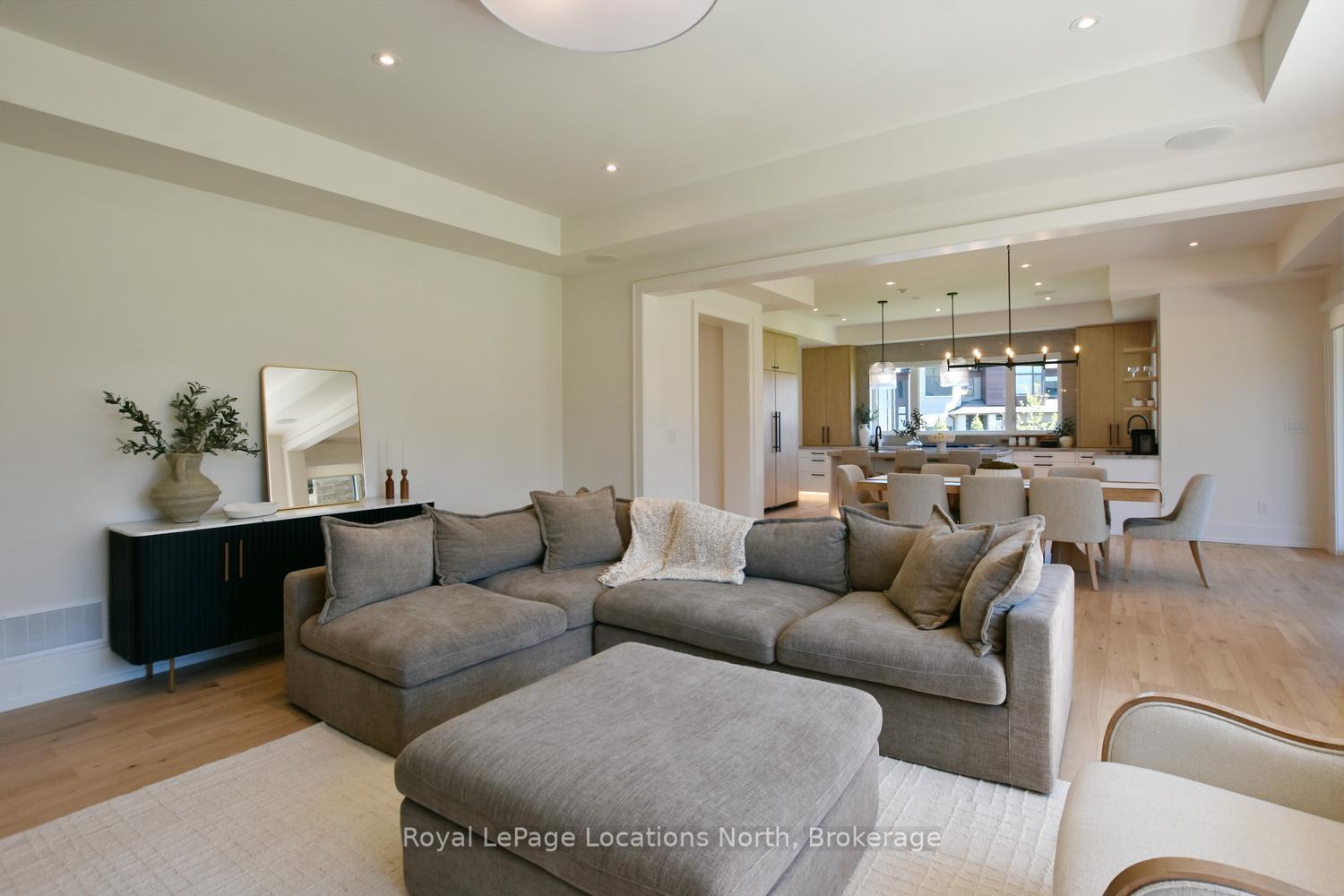 Photo 13 of 117 Cattail Crescent, Blue Mountains — HOMEH