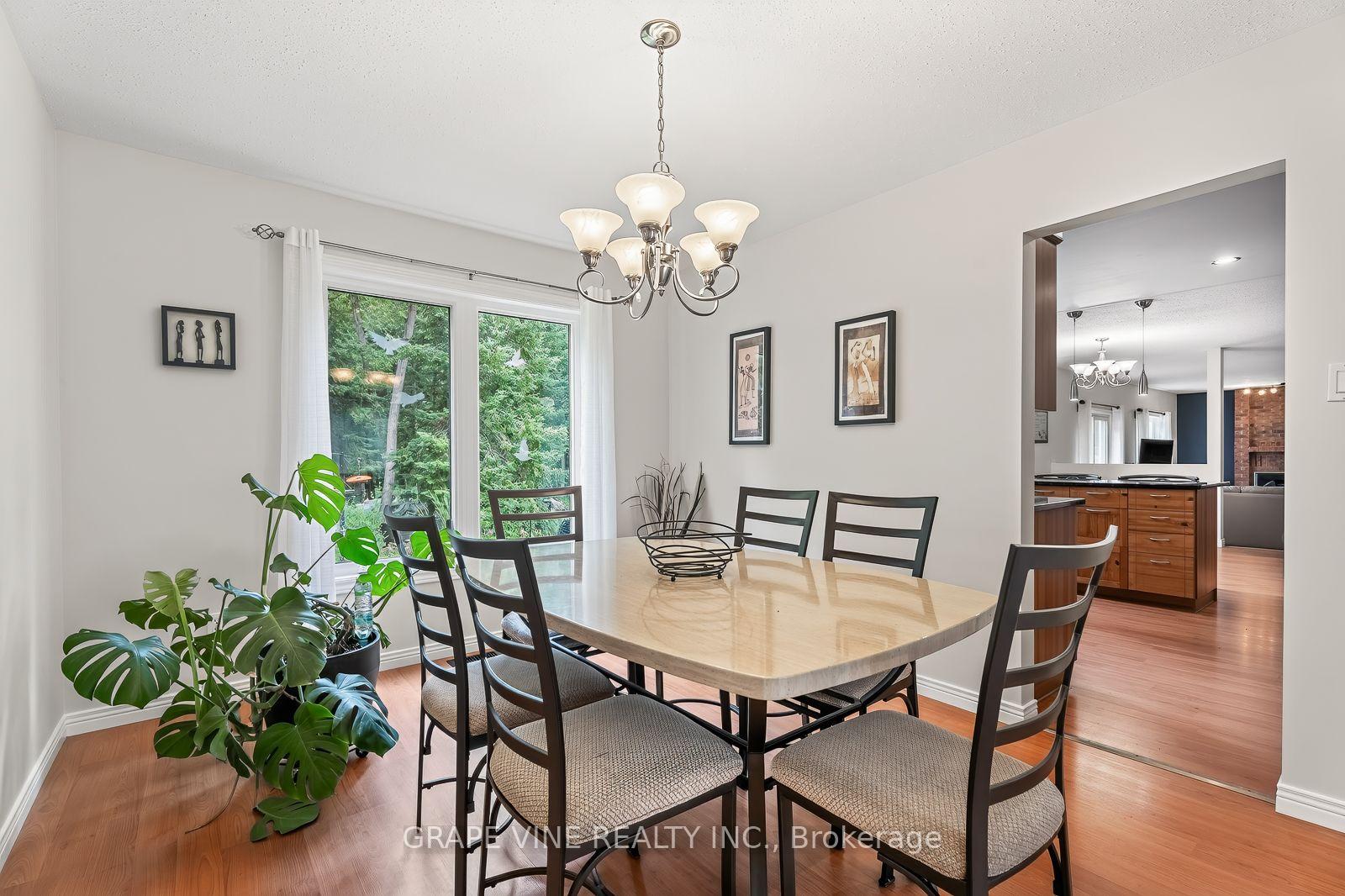Photo 13 of 109 Midvale Drive, Ottawa, Huntley Ward (South West) — HOMEH