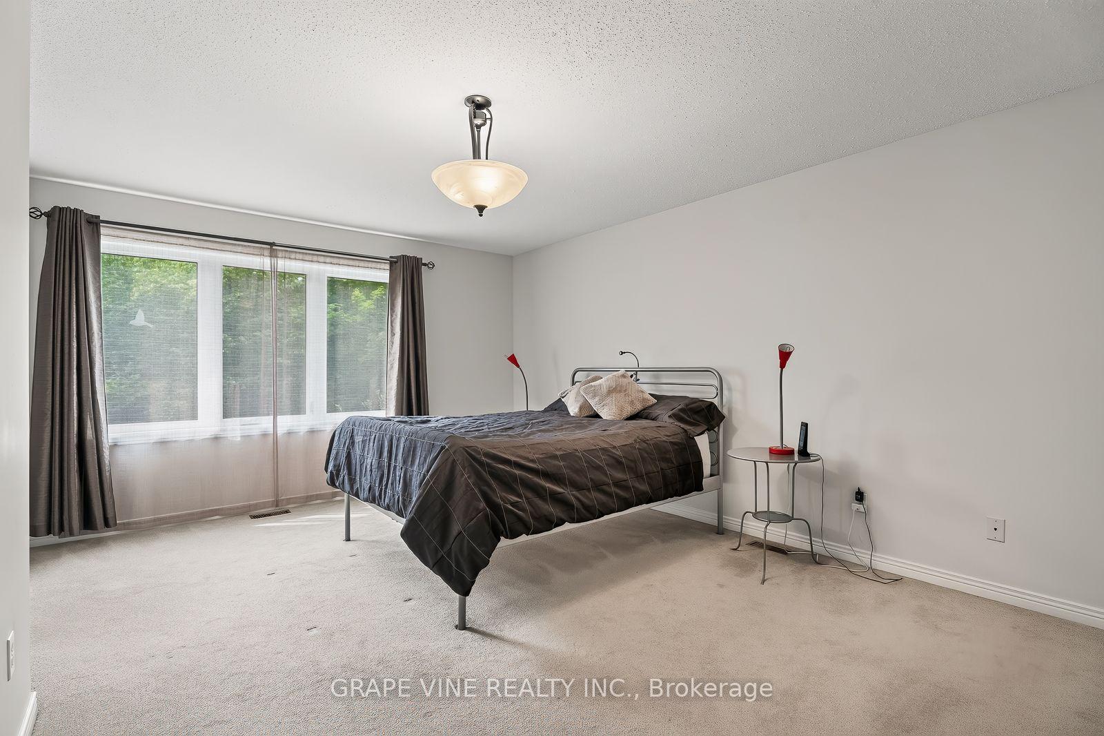 Photo 26 of 109 Midvale Drive, Ottawa, Huntley Ward (South West) — HOMEH