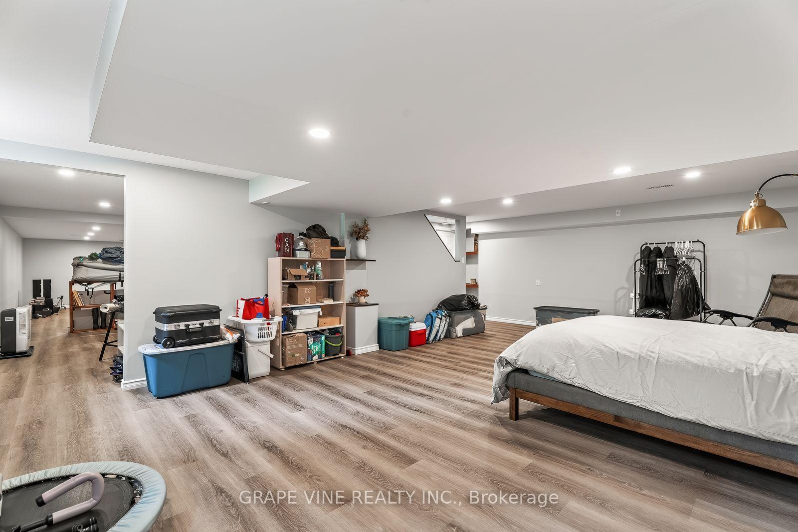Photo 36 of 109 Midvale Drive, Ottawa, Huntley Ward (South West) — HOMEH