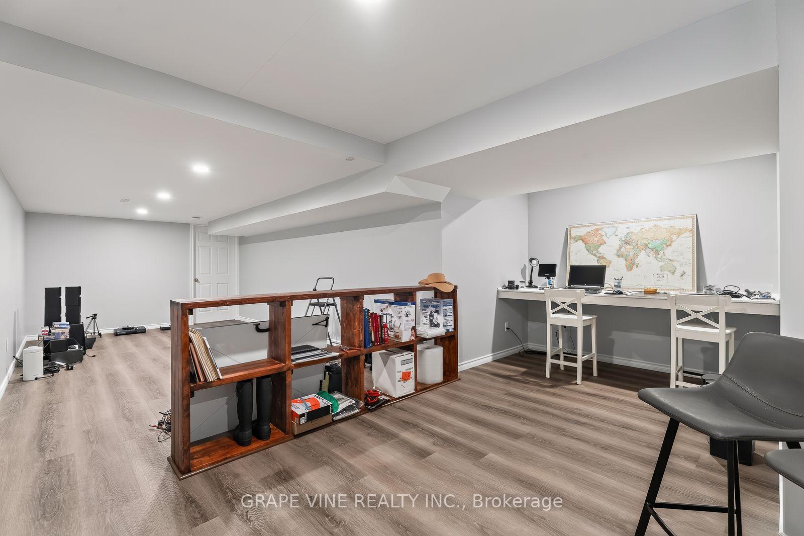 Photo 38 of 109 Midvale Drive, Ottawa, Huntley Ward (South West) — HOMEH