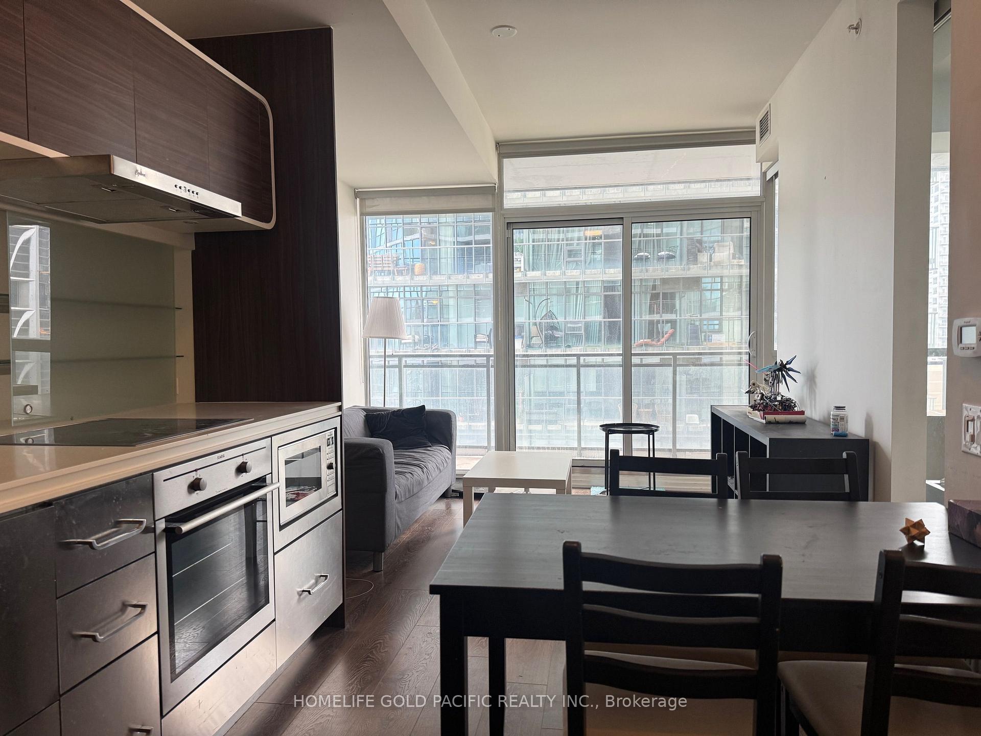 Photo 3 of Unit 2505, 45 Charles Street E, Toronto, Church-Yonge Corridor — HOMEH