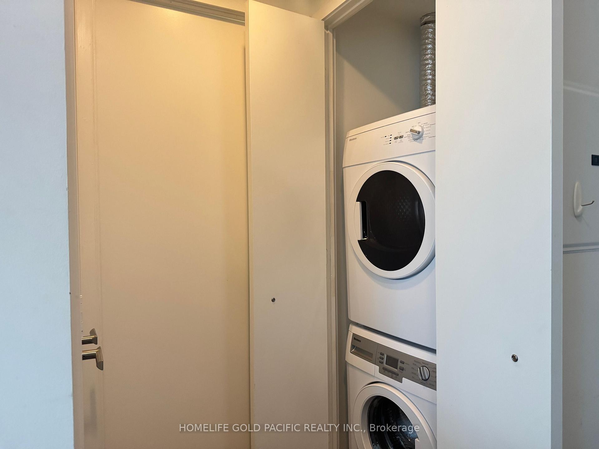Photo 12 of Unit 2505, 45 Charles Street E, Toronto, Church-Yonge Corridor — HOMEH