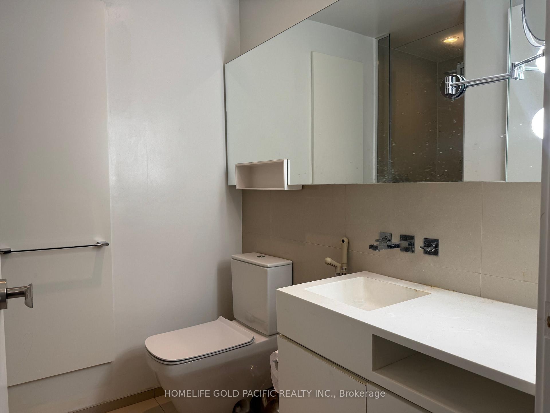 Photo 13 of Unit 2505, 45 Charles Street E, Toronto, Church-Yonge Corridor — HOMEH