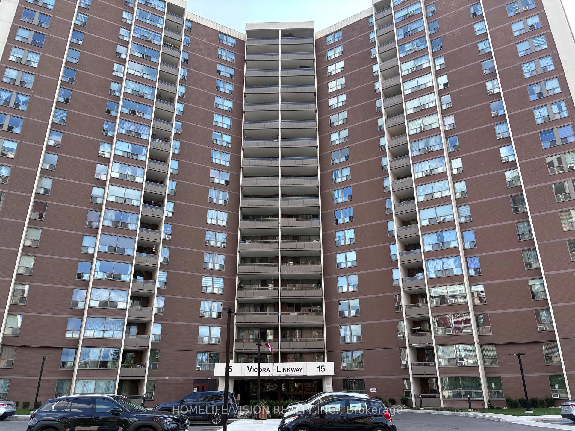 Photo 2 of Unit 416, 15 Vicora Linkway, Toronto, Flemingdon Park — HOMEH