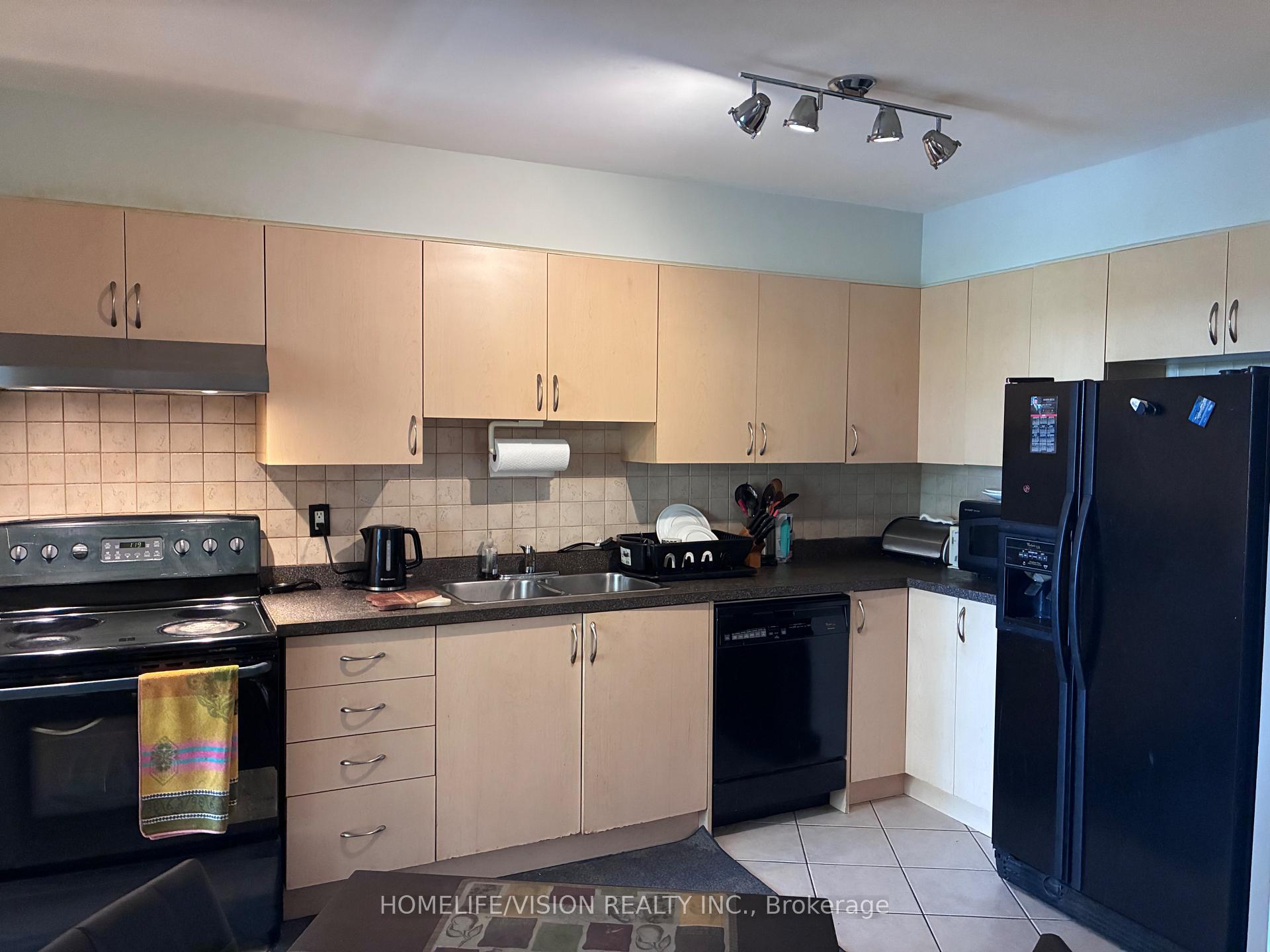 Photo 17 of Unit 416, 15 Vicora Linkway, Toronto, Flemingdon Park — HOMEH