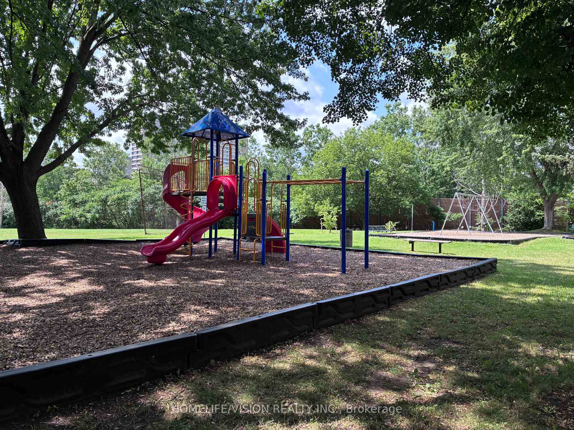 Photo 32 of Unit 416, 15 Vicora Linkway, Toronto, Flemingdon Park — HOMEH