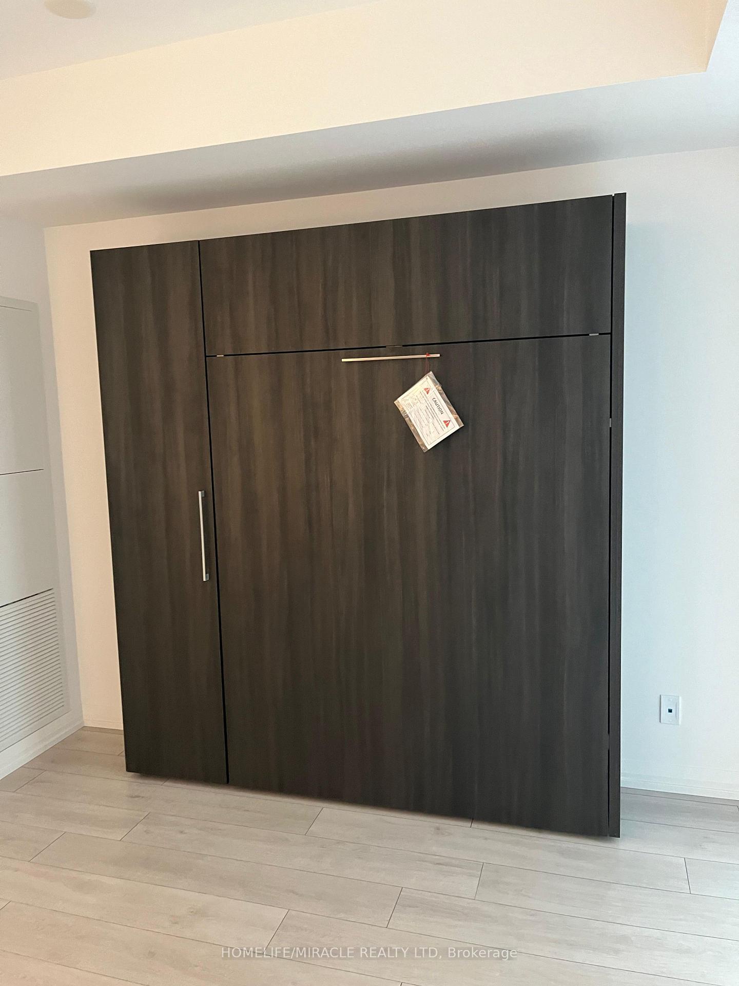 Photo 10 of Unit 1801, 400 King Street, Toronto, Waterfront Communities — HOMEH