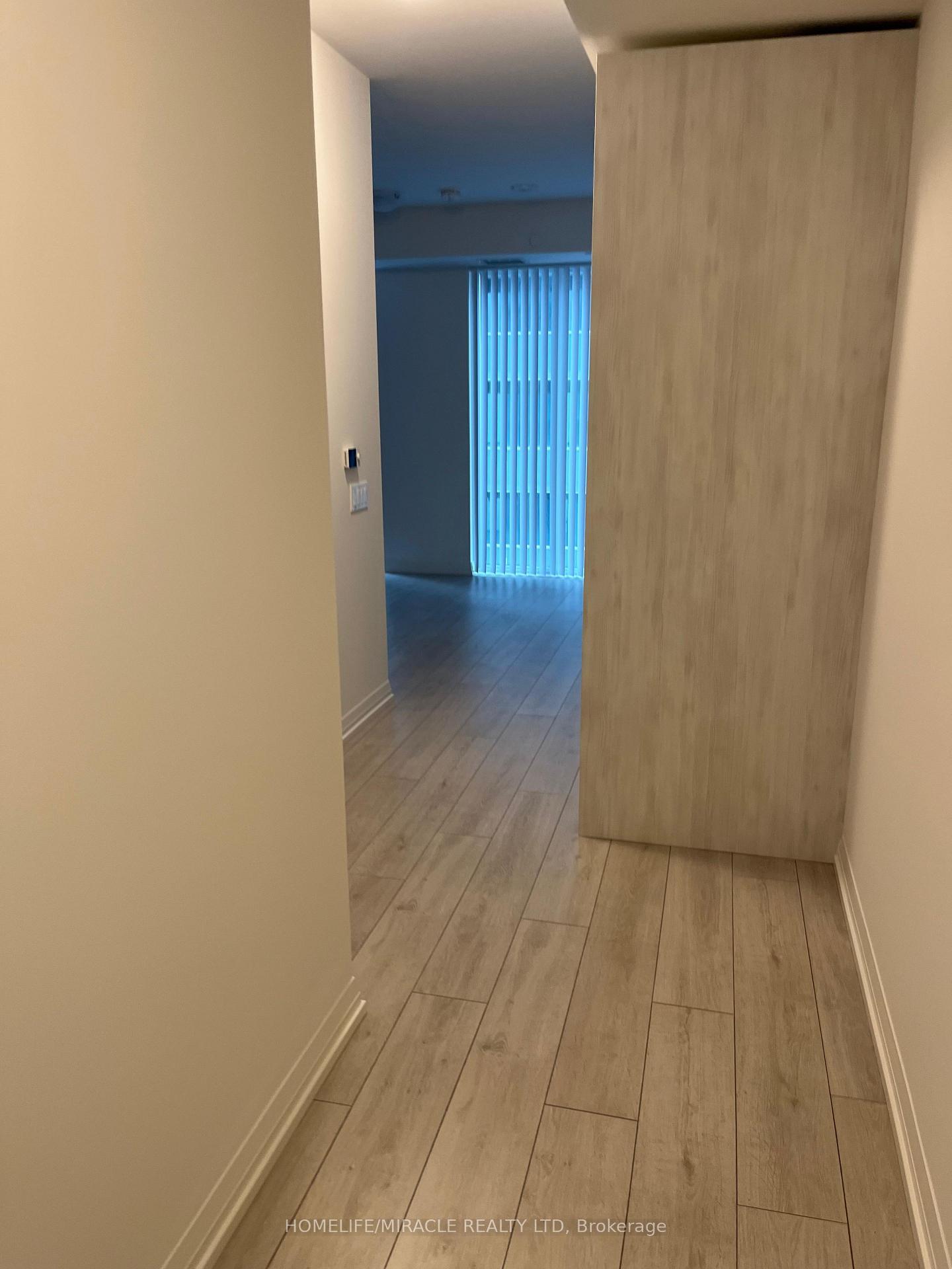 Photo 11 of Unit 1801, 400 King Street, Toronto, Waterfront Communities — HOMEH