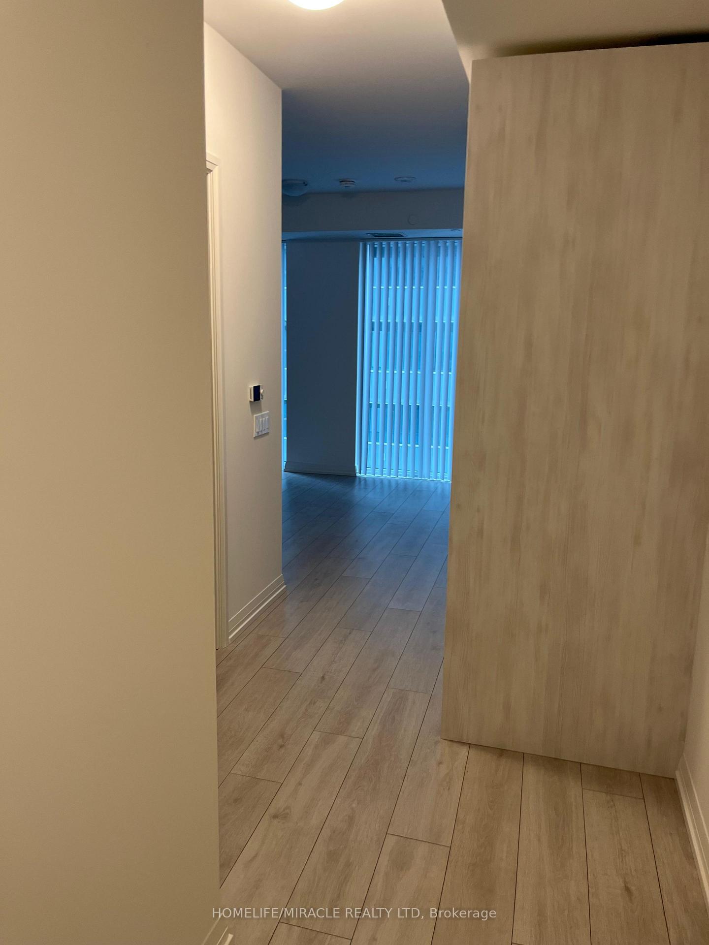 Photo 12 of Unit 1801, 400 King Street, Toronto, Waterfront Communities — HOMEH