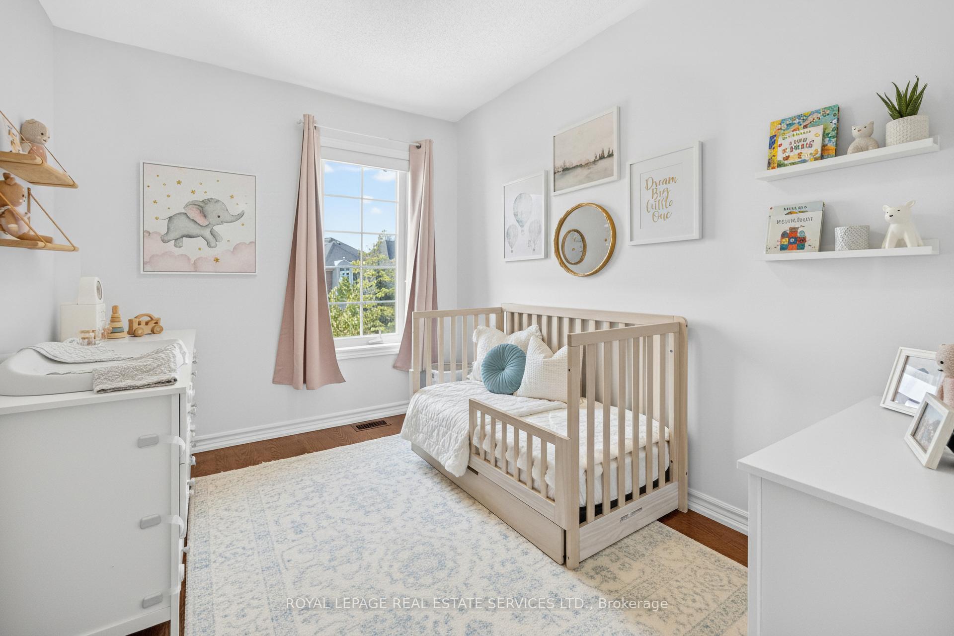 Photo 23 of 61 Pidgeon Street, Scarborough, Clairlea-Birchmount — HOMEH