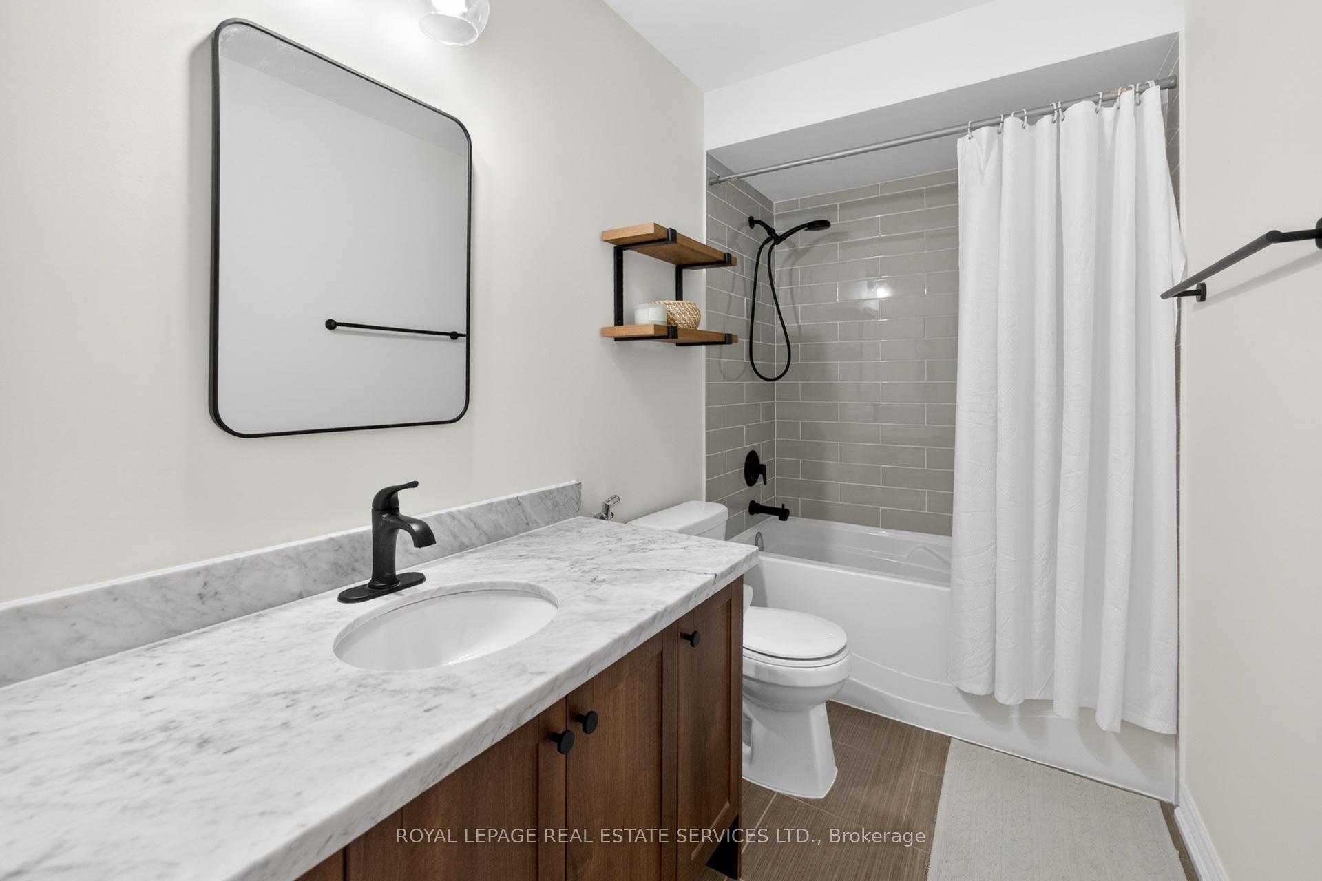 Photo 25 of 61 Pidgeon Street, Scarborough, Clairlea-Birchmount — HOMEH