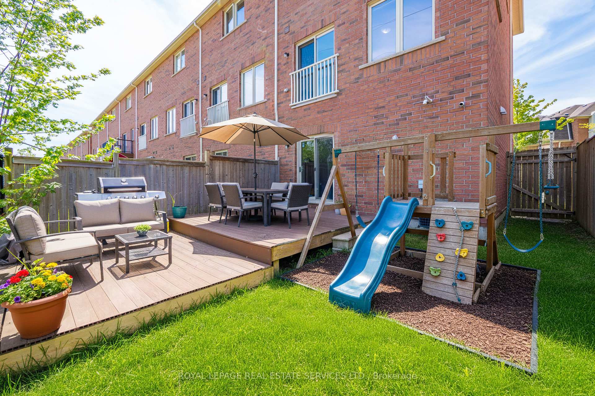 Photo 26 of 61 Pidgeon Street, Scarborough, Clairlea-Birchmount — HOMEH