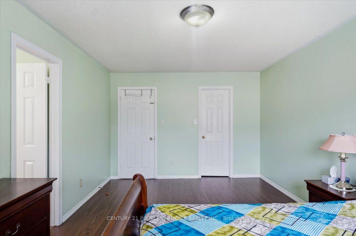Photo 19 of 33 Penguin Lane, Brampton, Sandringham-Wellington — HOMEH