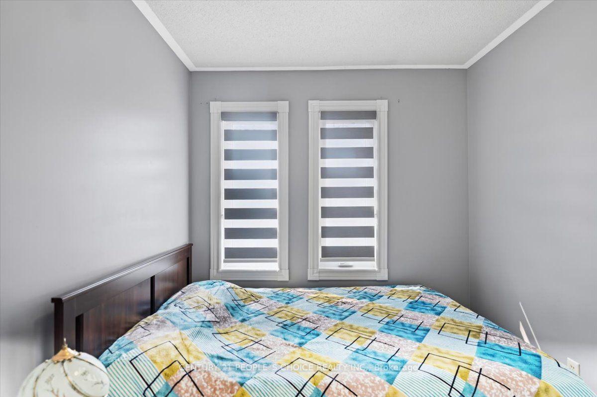 Photo 25 of 33 Penguin Lane, Brampton, Sandringham-Wellington — HOMEH