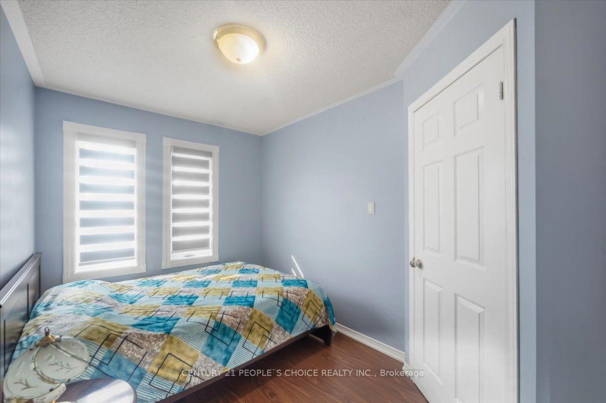 Photo 26 of 33 Penguin Lane, Brampton, Sandringham-Wellington — HOMEH