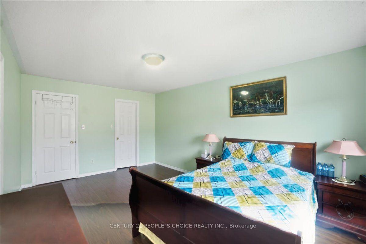 Photo 28 of 33 Penguin Lane, Brampton, Sandringham-Wellington — HOMEH