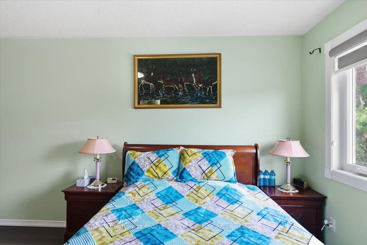 Photo 37 of 33 Penguin Lane, Brampton, Sandringham-Wellington — HOMEH