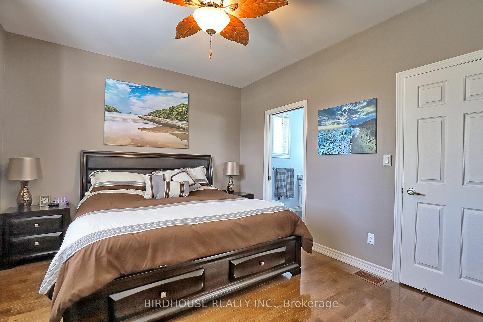 Photo 13 of 21 Ellis Crescent, Kawartha Lakes, Lindsay — HOMEH