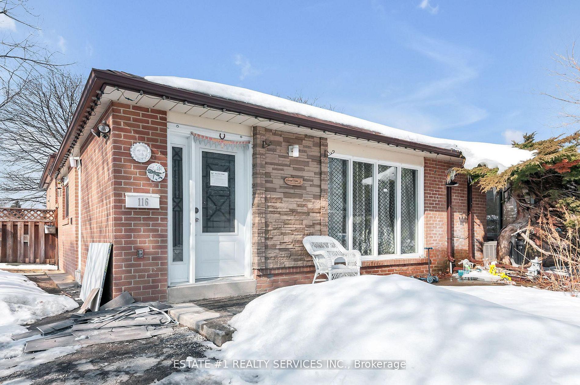 Photo 9 of 116 Addington Crescent, Brampton, Avondale — HOMEH