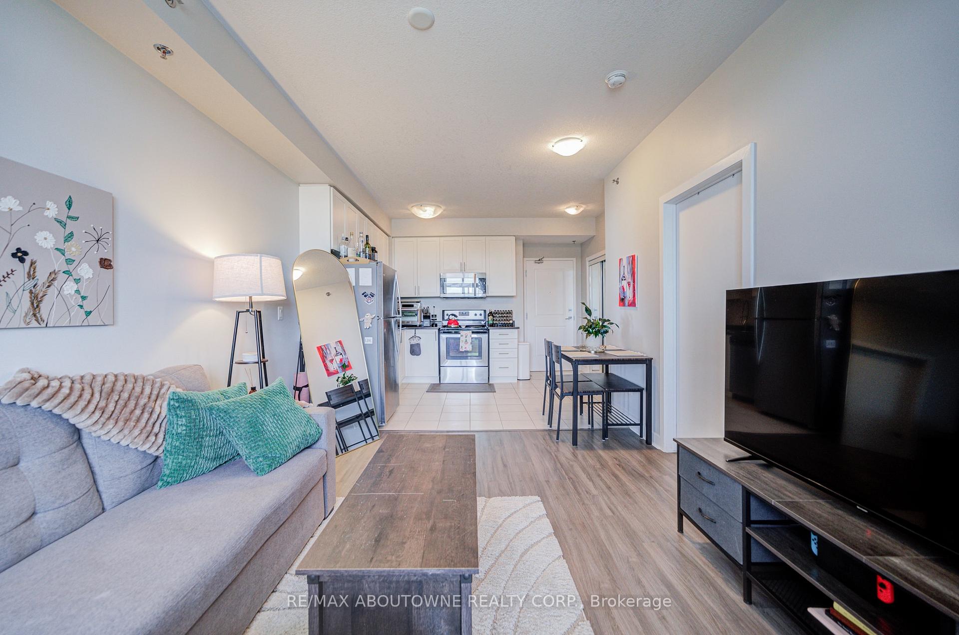 Photo 18 of Unit 219, 2490 Old Bronte Road, Oakville, Westmount — HOMEH