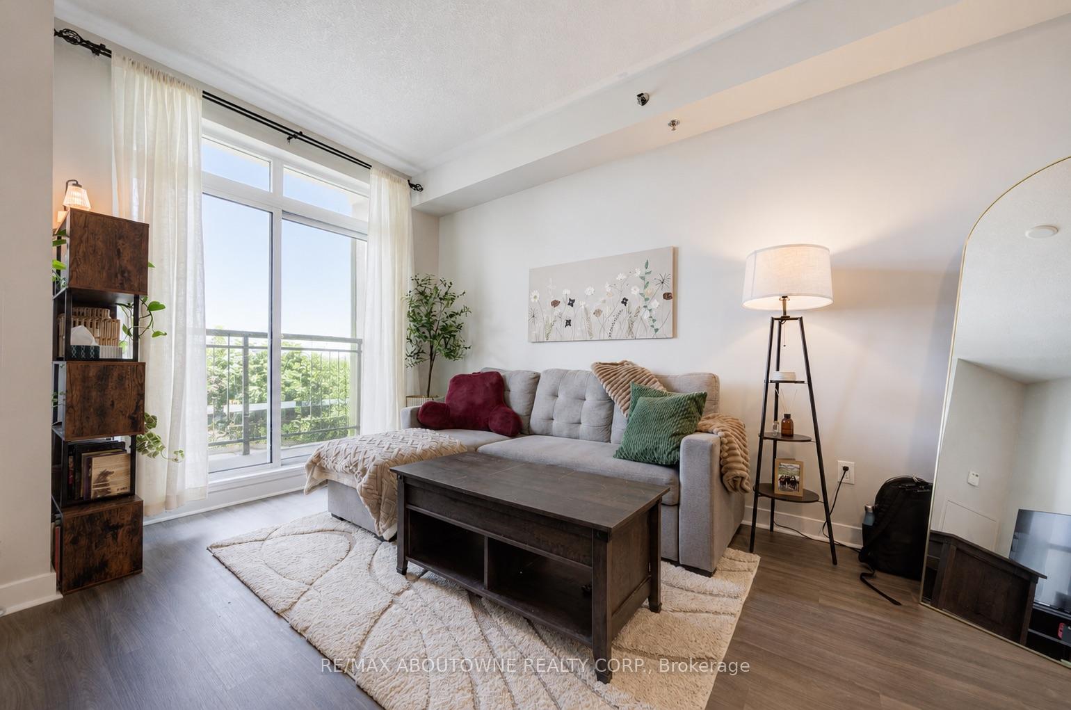 Photo 19 of Unit 219, 2490 Old Bronte Road, Oakville, Westmount — HOMEH
