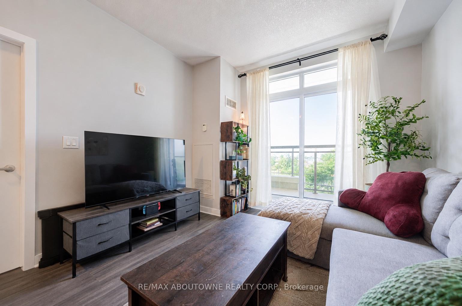 Photo 23 of Unit 219, 2490 Old Bronte Road, Oakville, Westmount — HOMEH