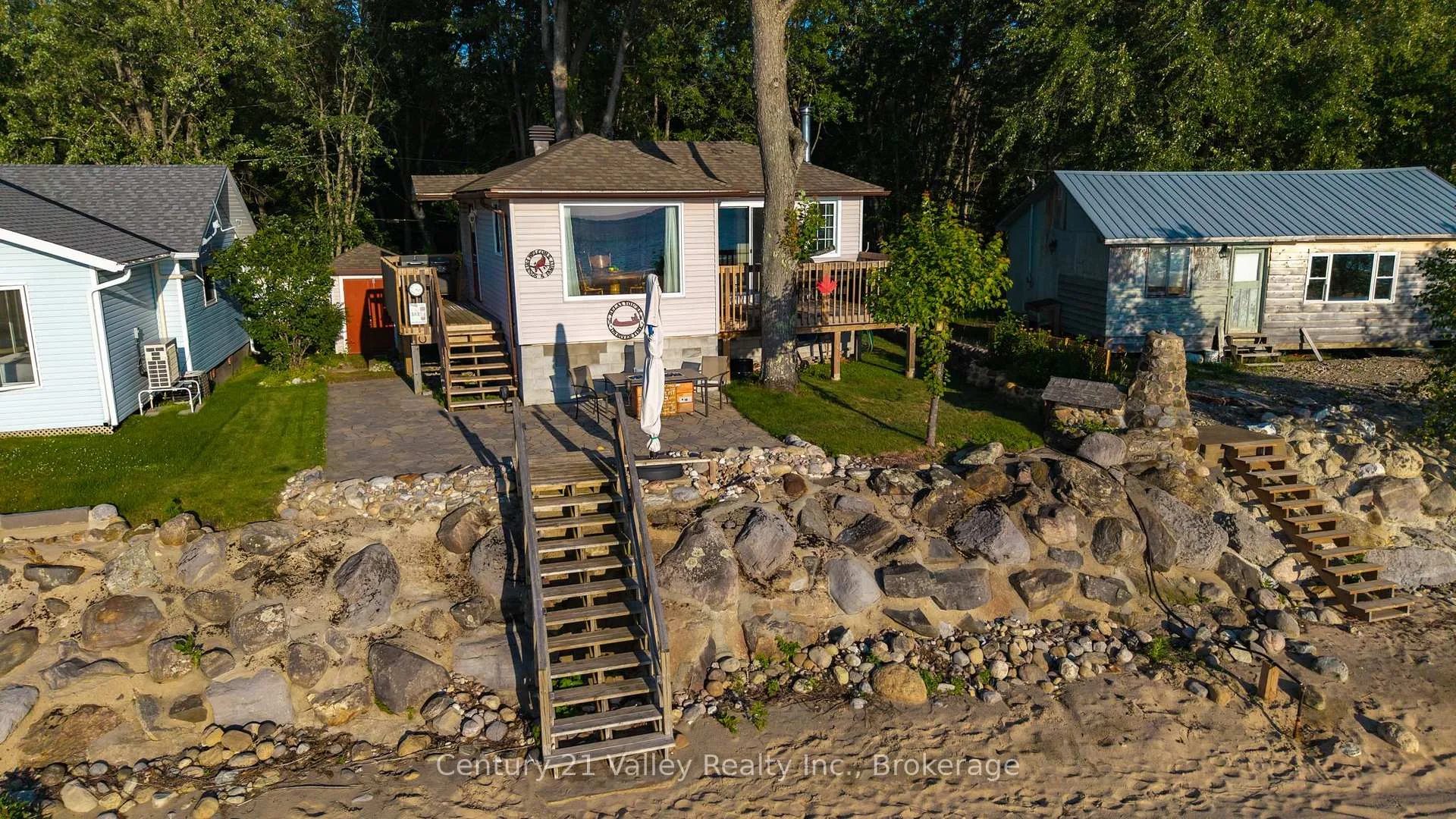 Photo 47 of 115 Greatview Trail, Whitewater Region, Whitewater Region — HOMEH