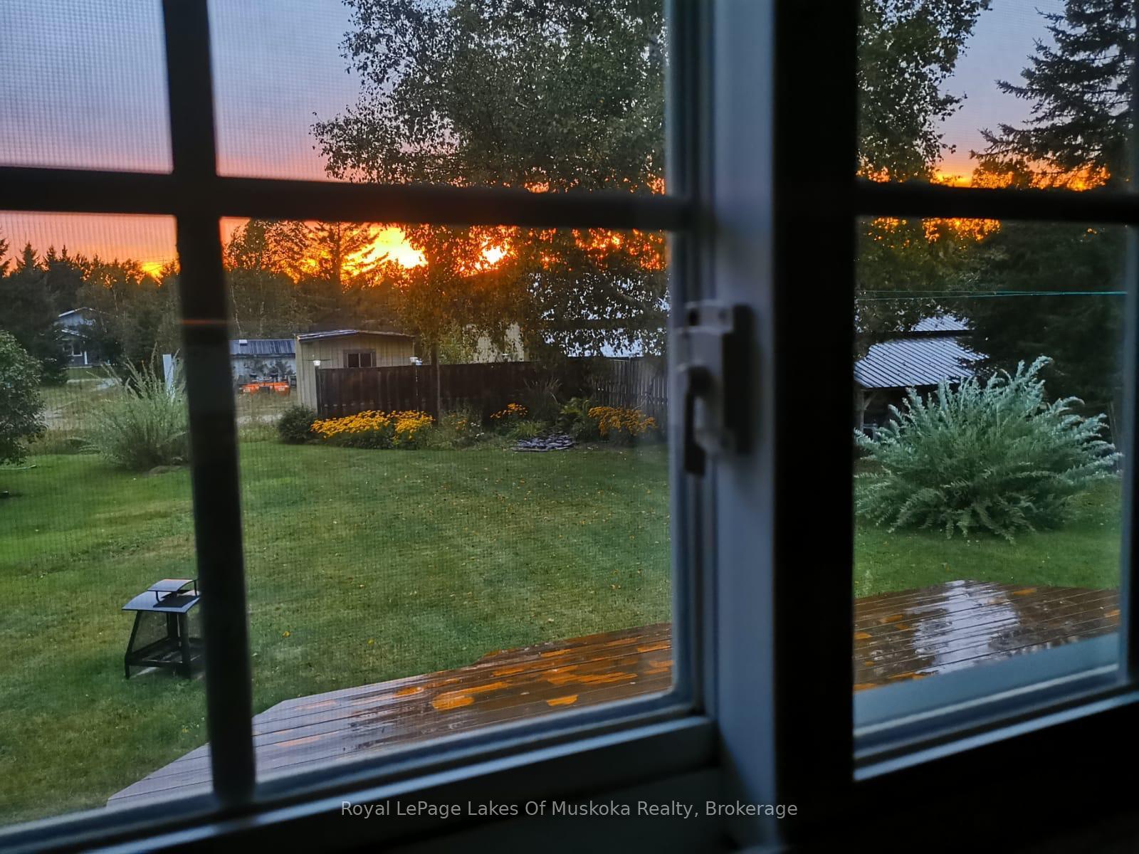 Photo 3 of 9 Fitz Avenue, South River — HOMEH
