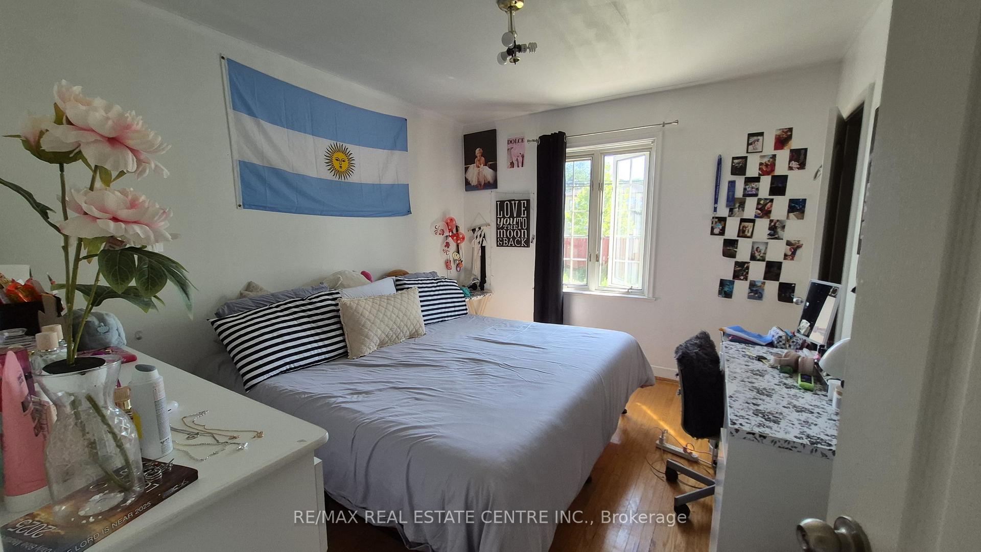 Photo 17 of Unit Upper, 71 Gunton Drive, Etobicoke, West Humber-Clairville — HOMEH
