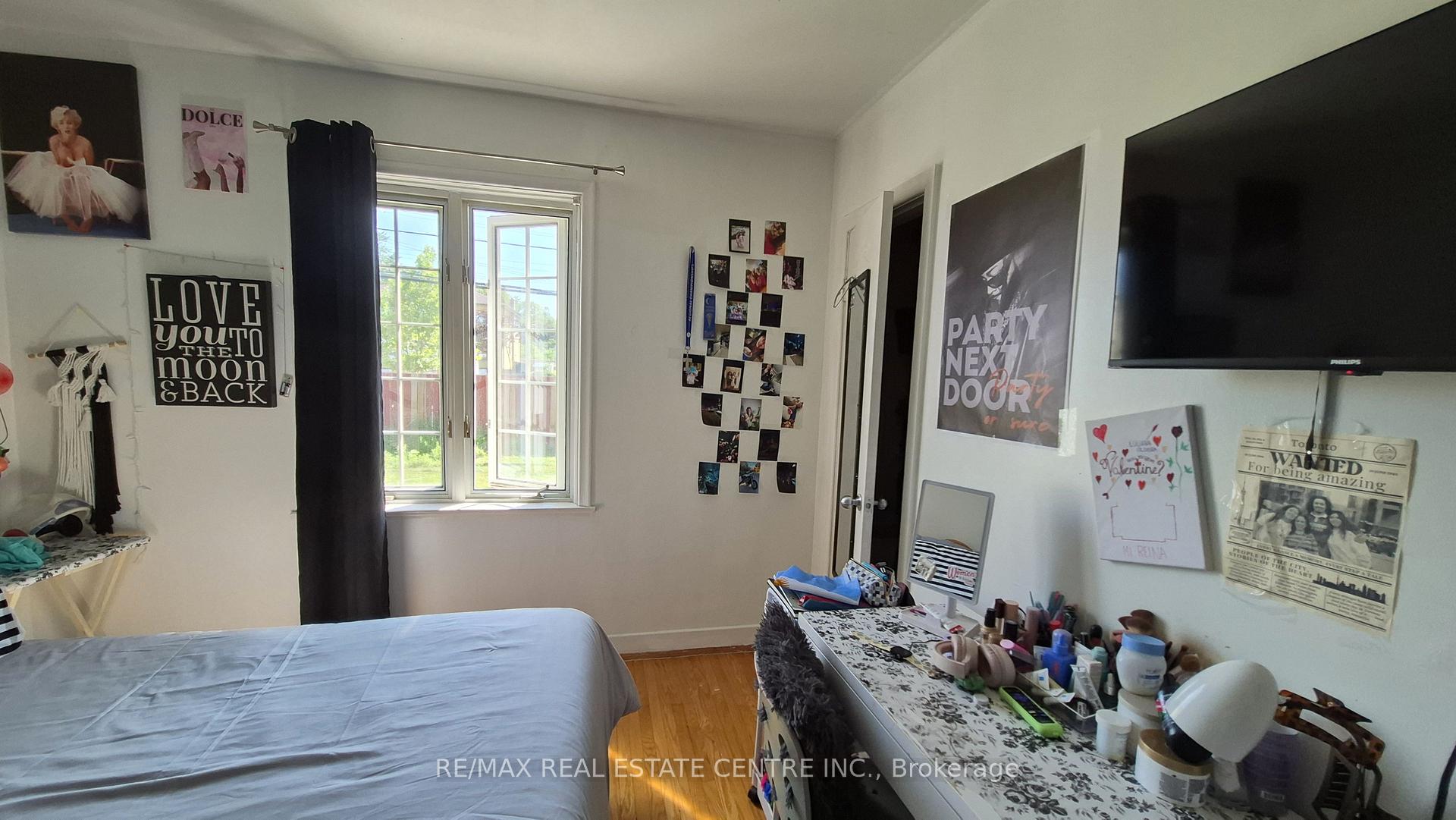 Photo 18 of Unit Upper, 71 Gunton Drive, Etobicoke, West Humber-Clairville — HOMEH