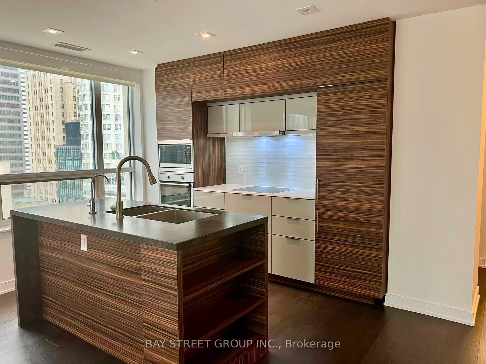 Photo 5 of Unit 2009, 88 Scott Street, Toronto, Church-Yonge Corridor — HOMEH