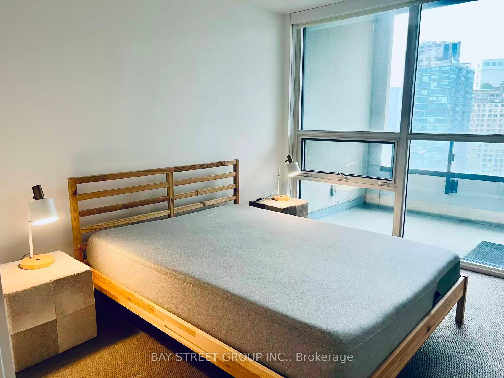 Photo 17 of Unit 2009, 88 Scott Street, Toronto, Church-Yonge Corridor — HOMEH