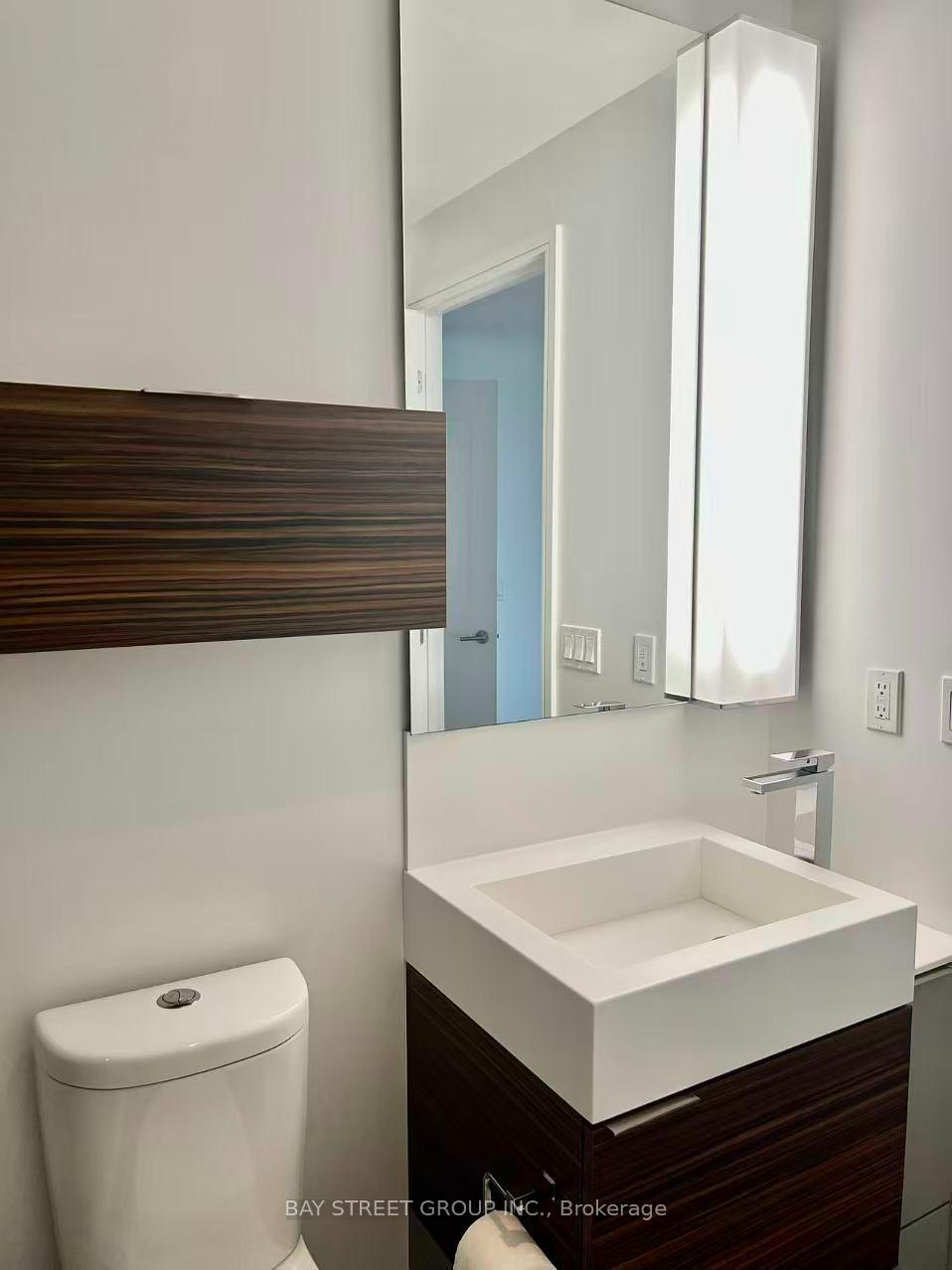Photo 28 of Unit 2009, 88 Scott Street, Toronto, Church-Yonge Corridor — HOMEH