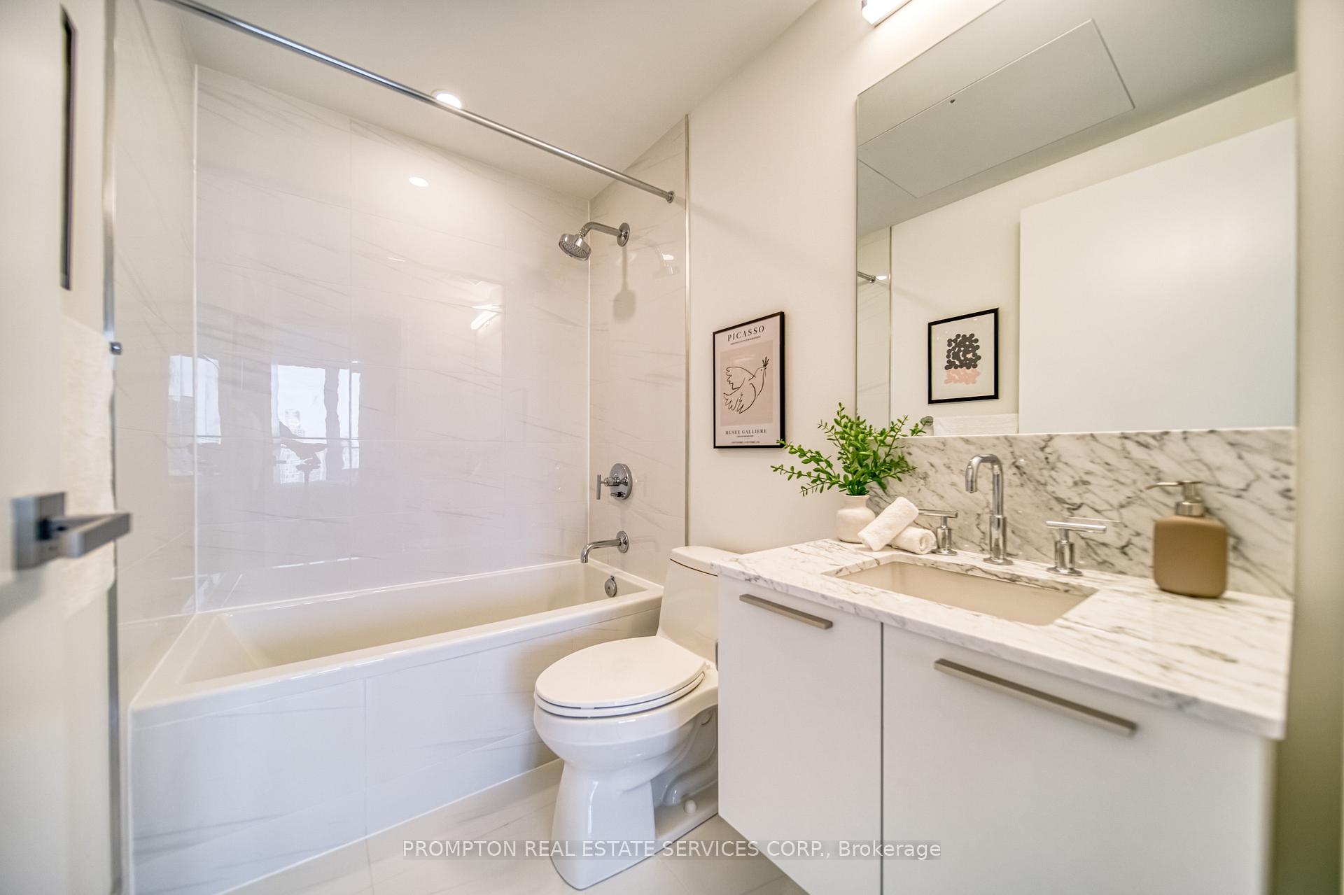 Photo 12 of Unit 1006, 3 Gloucester Street, Toronto, Church-Yonge Corridor — HOMEH