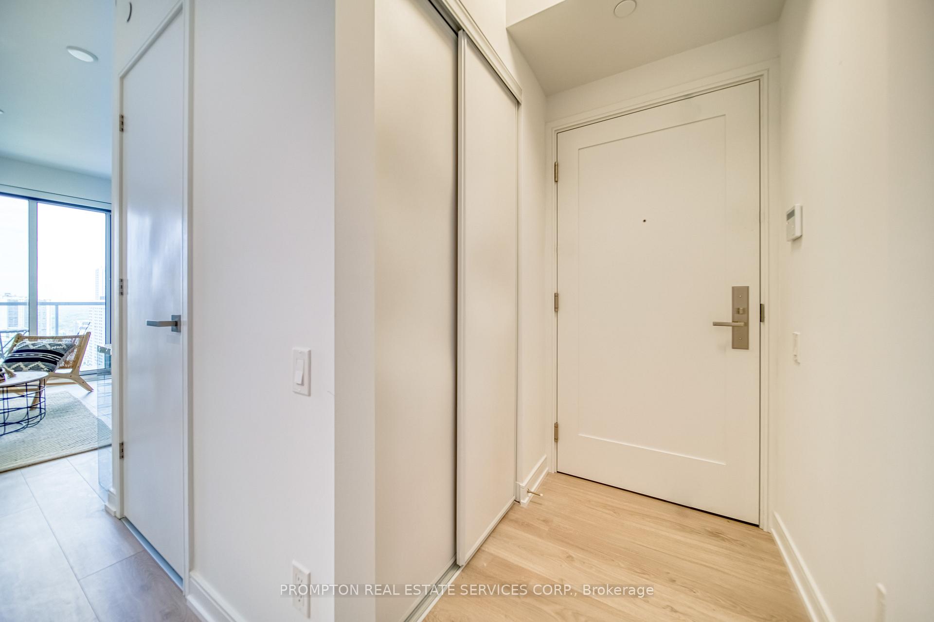 Photo 14 of Unit 1006, 3 Gloucester Street, Toronto, Church-Yonge Corridor — HOMEH