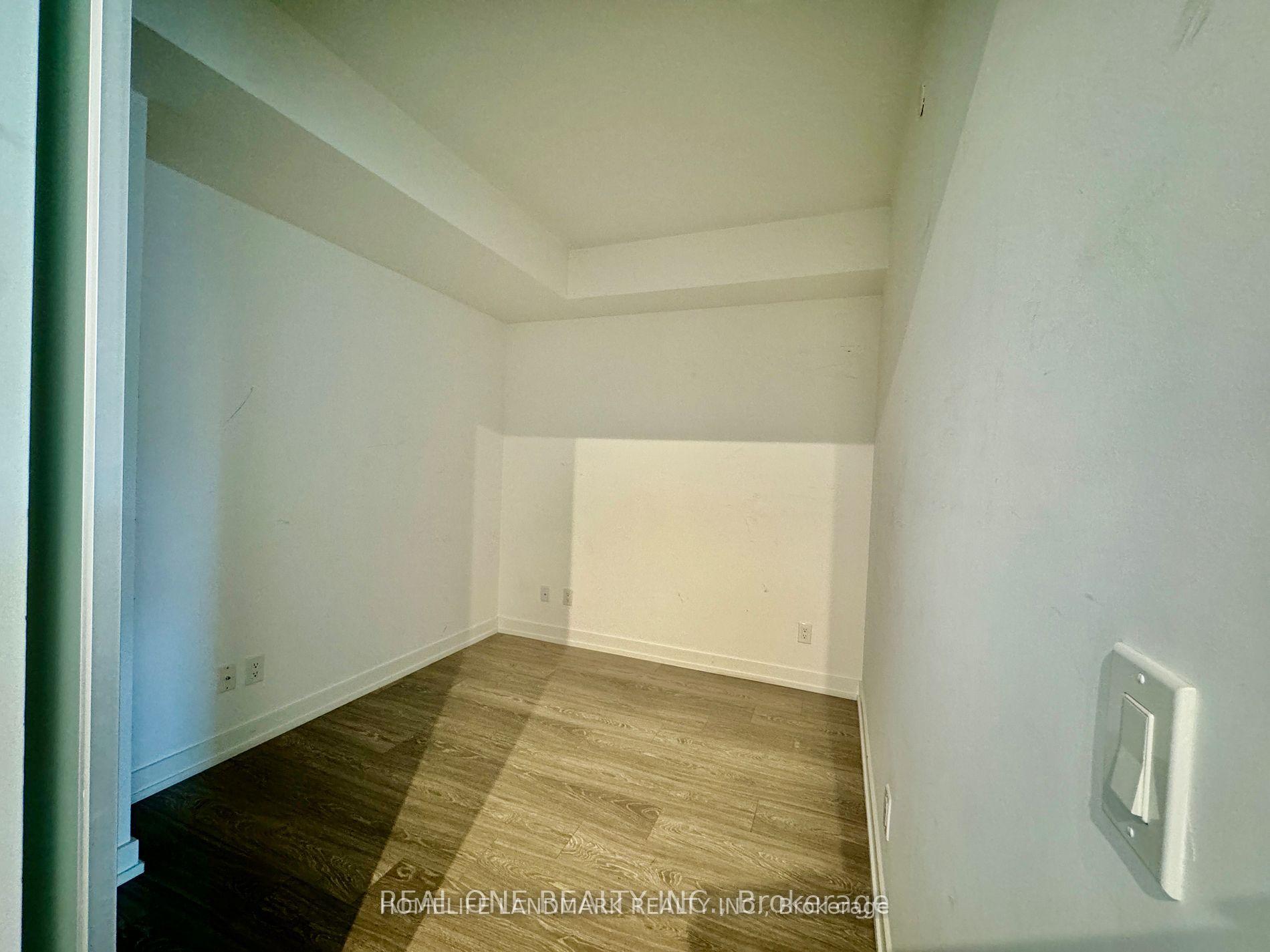 Photo 6 of Unit Ph 03, 19 Western Battery Road, Toronto, Niagara — HOMEH