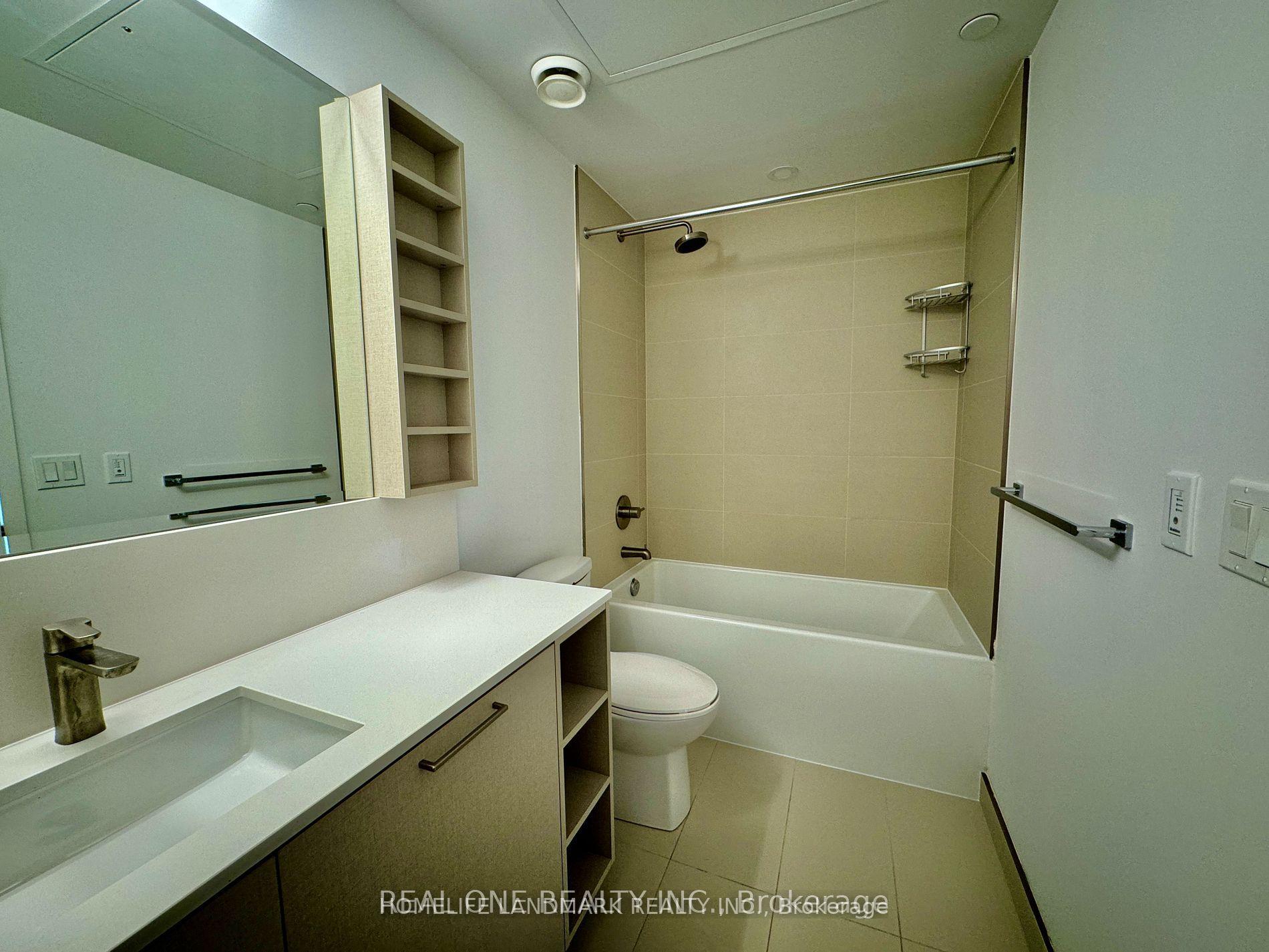 Photo 9 of Unit Ph 03, 19 Western Battery Road, Toronto, Niagara — HOMEH