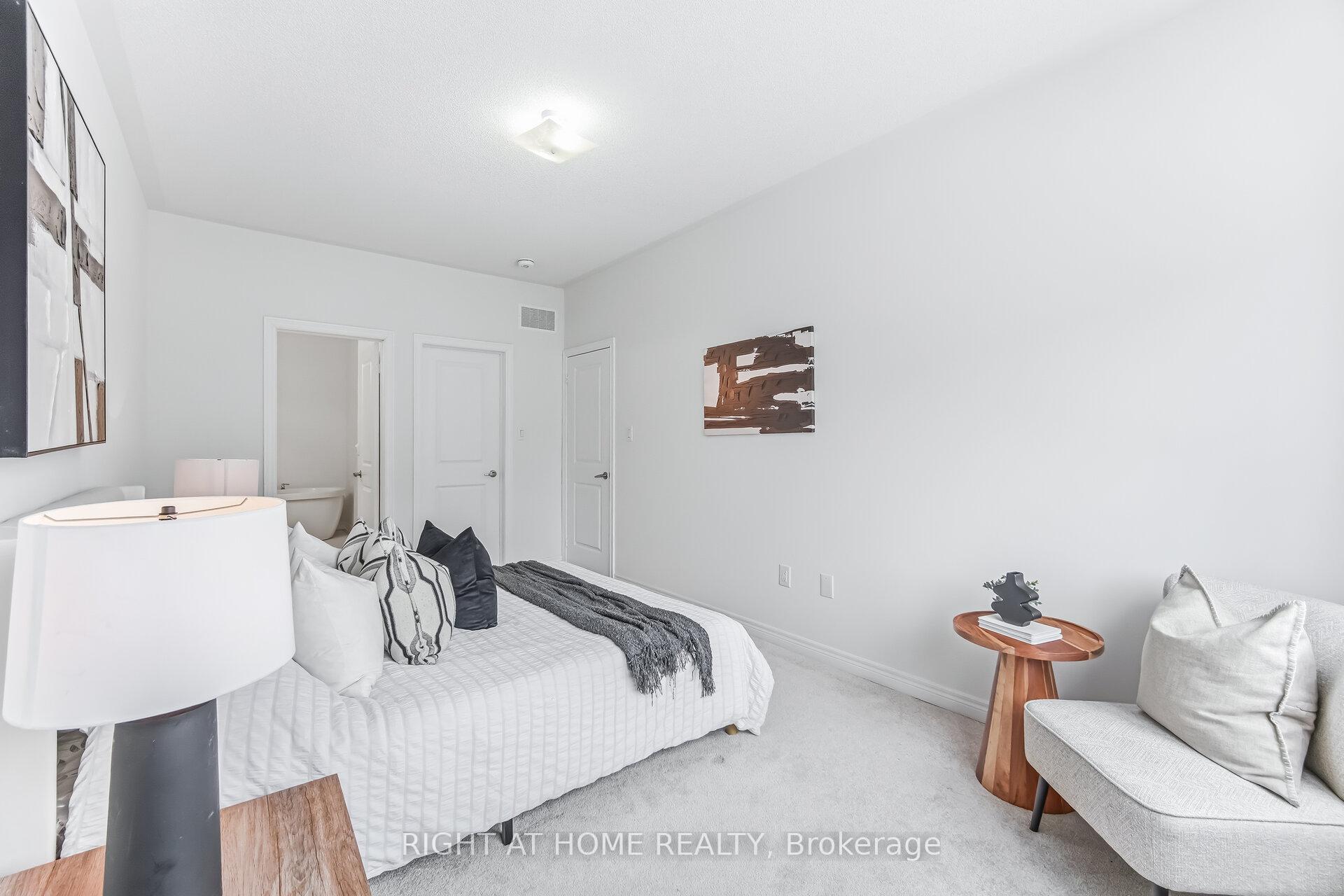 Photo 17 of 77 Singhampton Road, Vaughan, Kleinburg — HOMEH