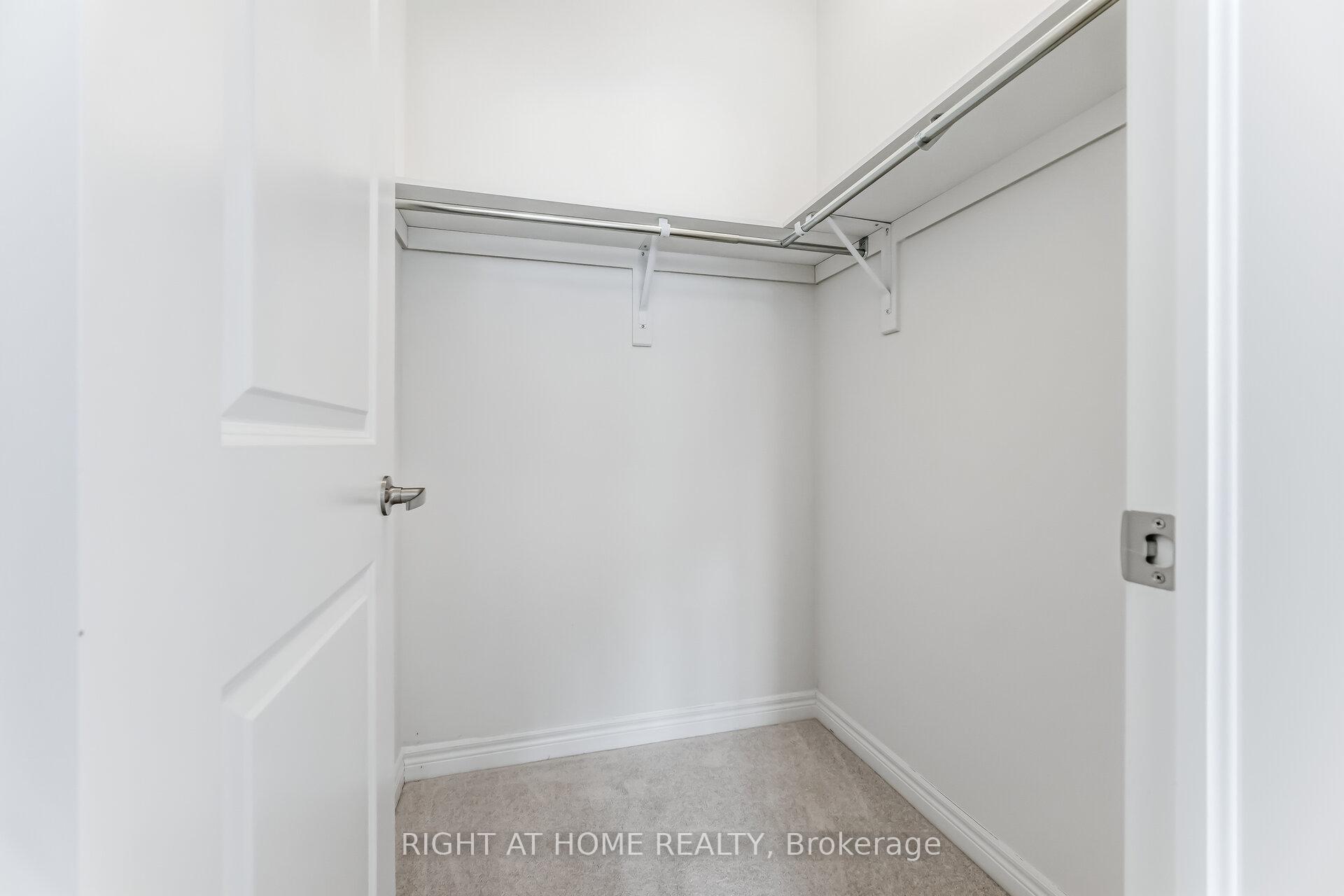 Photo 21 of 77 Singhampton Road, Vaughan, Kleinburg — HOMEH