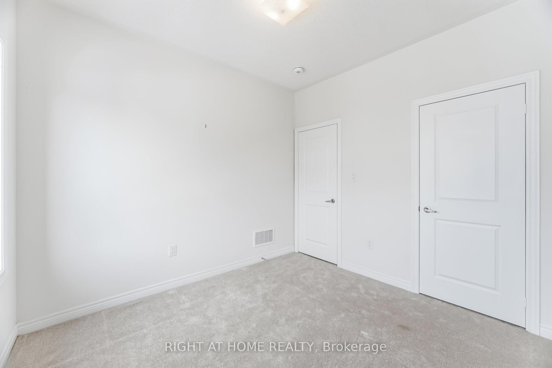 Photo 23 of 77 Singhampton Road, Vaughan, Kleinburg — HOMEH