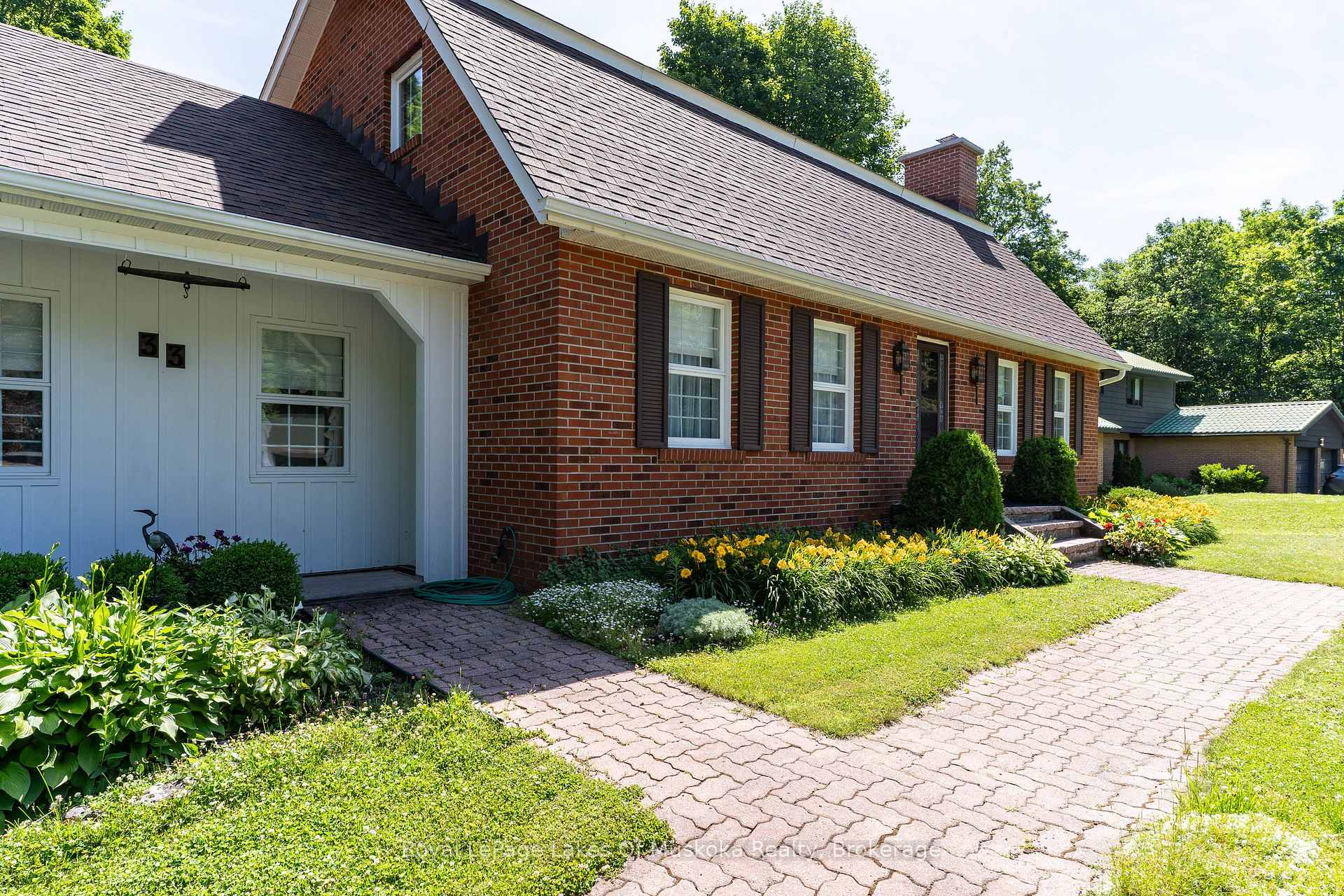 Photo 1 of 33 South Muskoka Drive, Bracebridge, Macaulay — HOMEH