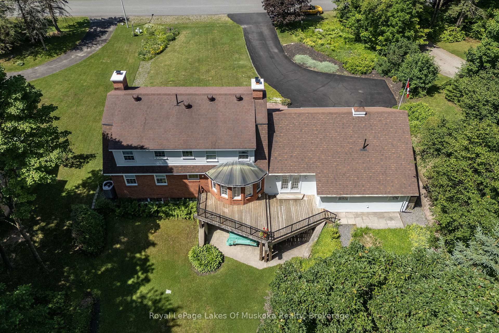 Photo 6 of 33 South Muskoka Drive, Bracebridge, Macaulay — HOMEH