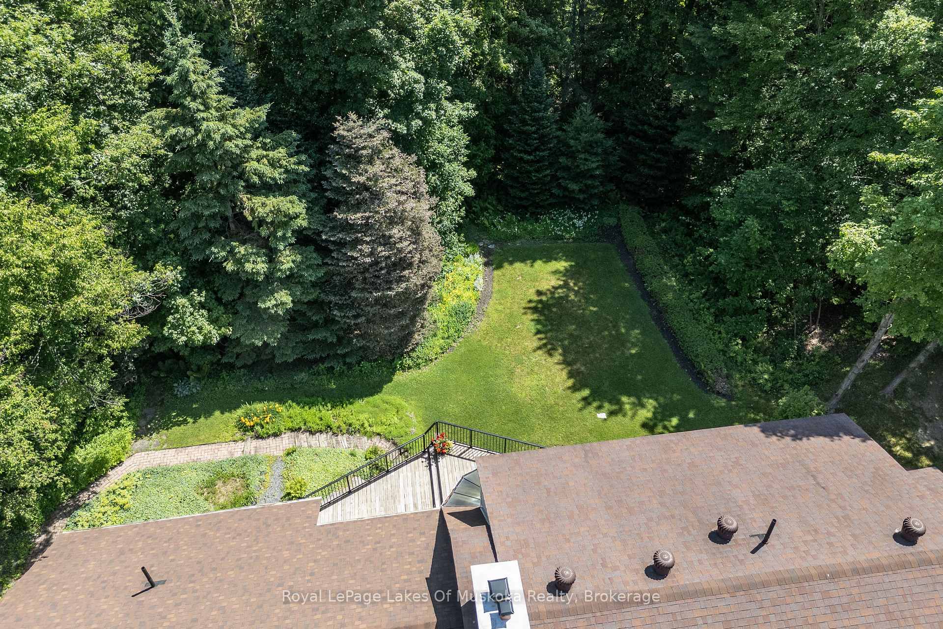 Photo 7 of 33 South Muskoka Drive, Bracebridge, Macaulay — HOMEH
