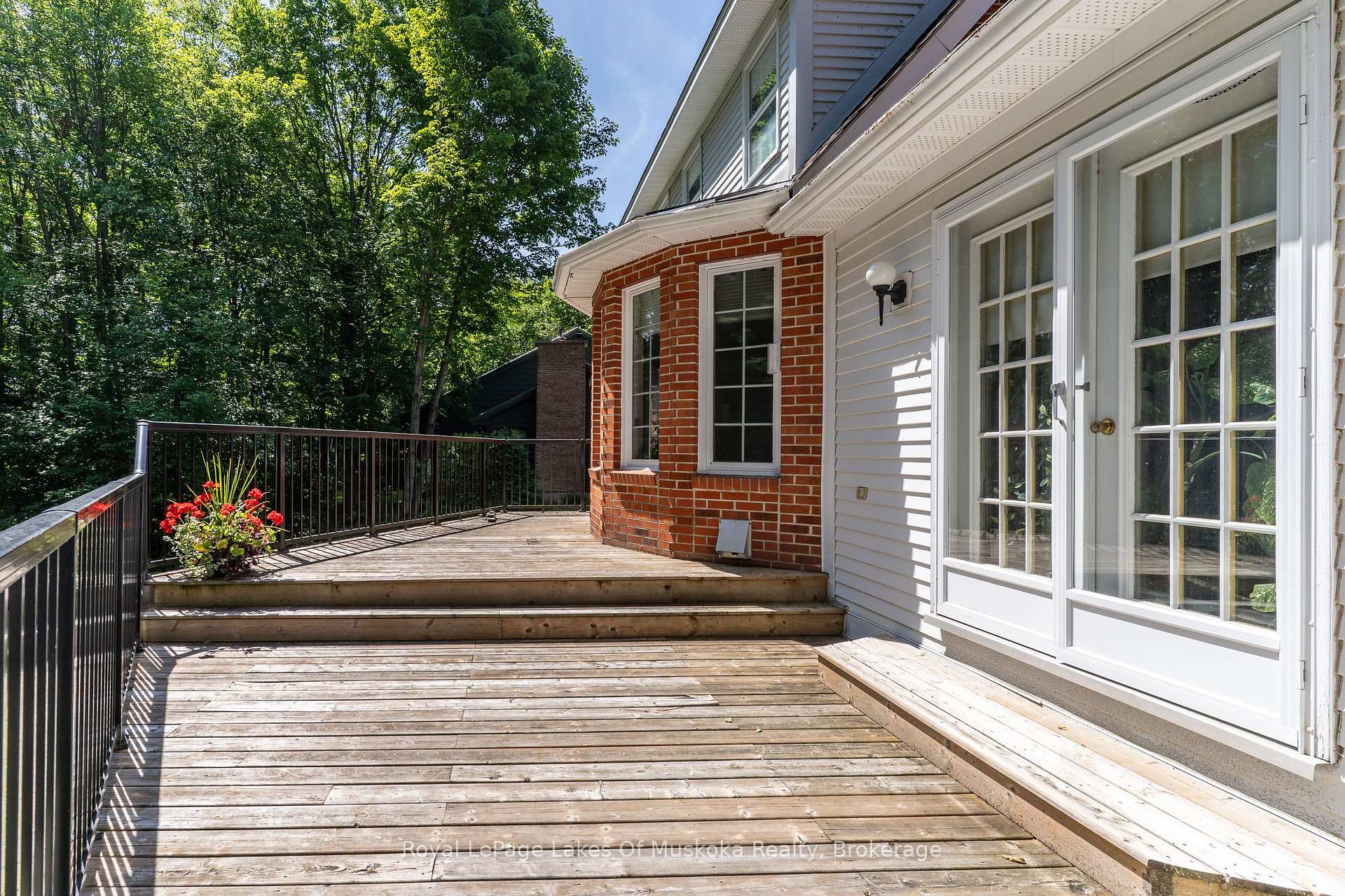 Photo 20 of 33 South Muskoka Drive, Bracebridge, Macaulay — HOMEH