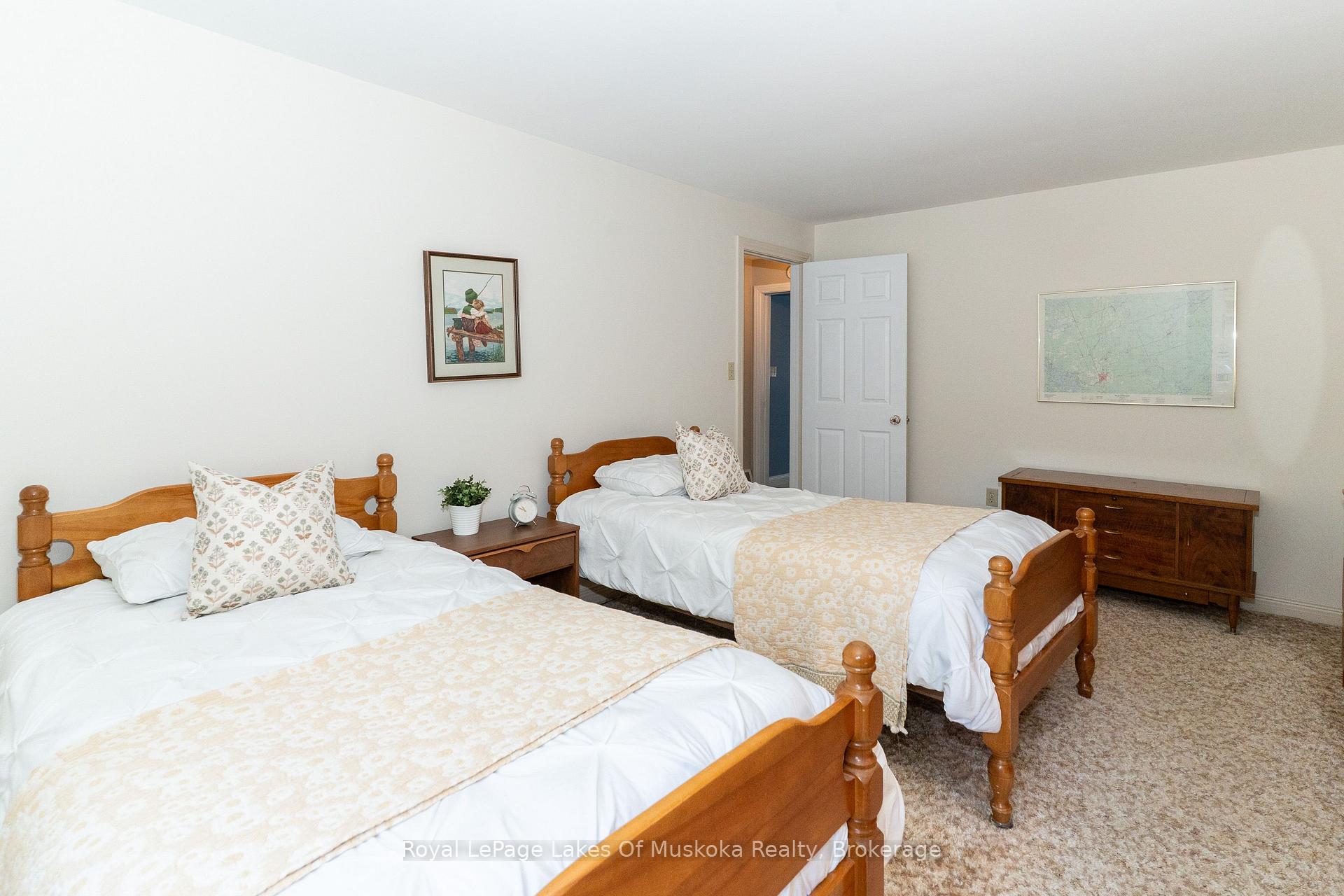 Photo 27 of 33 South Muskoka Drive, Bracebridge, Macaulay — HOMEH