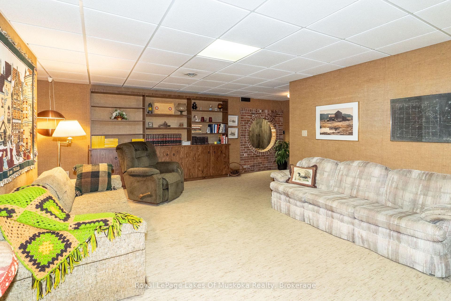 Photo 29 of 33 South Muskoka Drive, Bracebridge, Macaulay — HOMEH